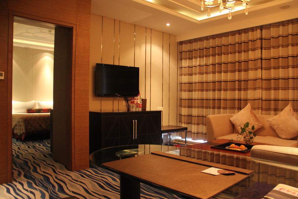 Brigh Radiance Hotel Yantai Exterior photo